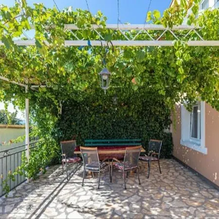 Apartment Marinovic *
