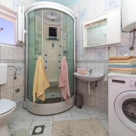 Apartment Marinovic *