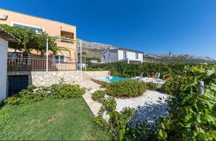 Marinovic Apartamento Kaštela